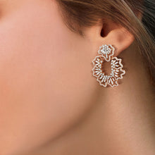 Load image into Gallery viewer, Scatter Waltz Nearidei Diamond Earrings*
